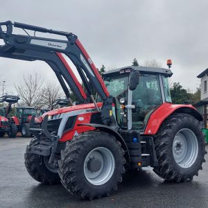 2018 Case Puma 220