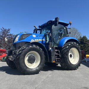 New Holland T7.210