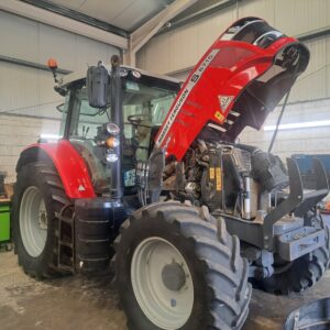 Massey Ferguson 6715